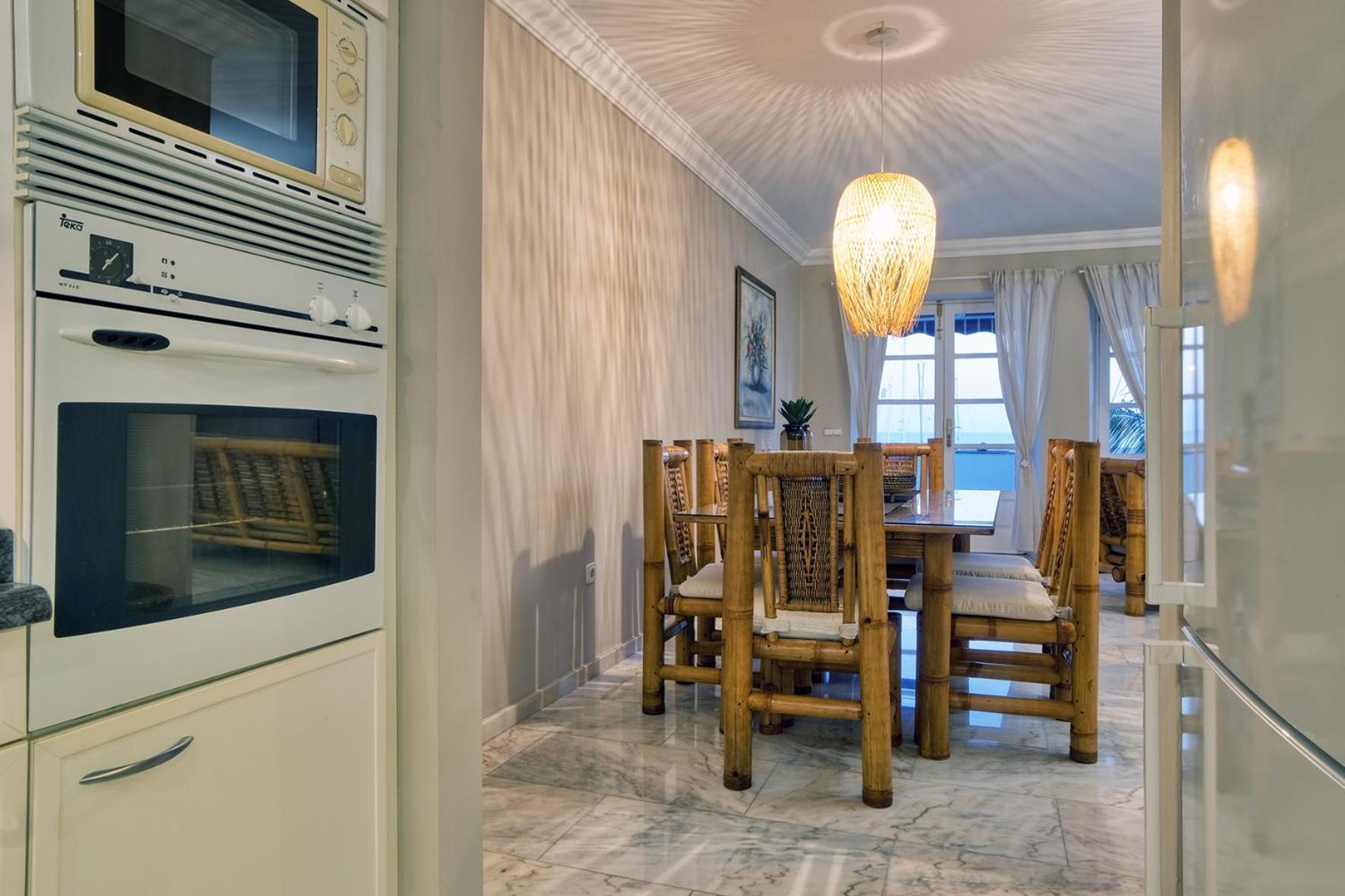 דירות פוארטו קאלרו Casa Natalie La Marina מראה חיצוני תמונה