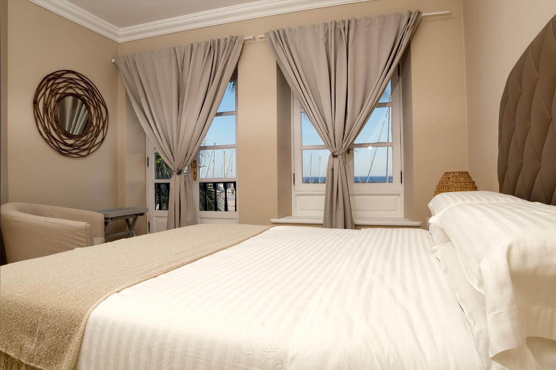 דירות פוארטו קאלרו Casa Natalie La Marina מראה חיצוני תמונה